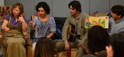 Babakezek koncert és író-olvasó találkozó