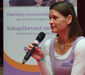 Babajelbeszéd oktató Béczi Betti